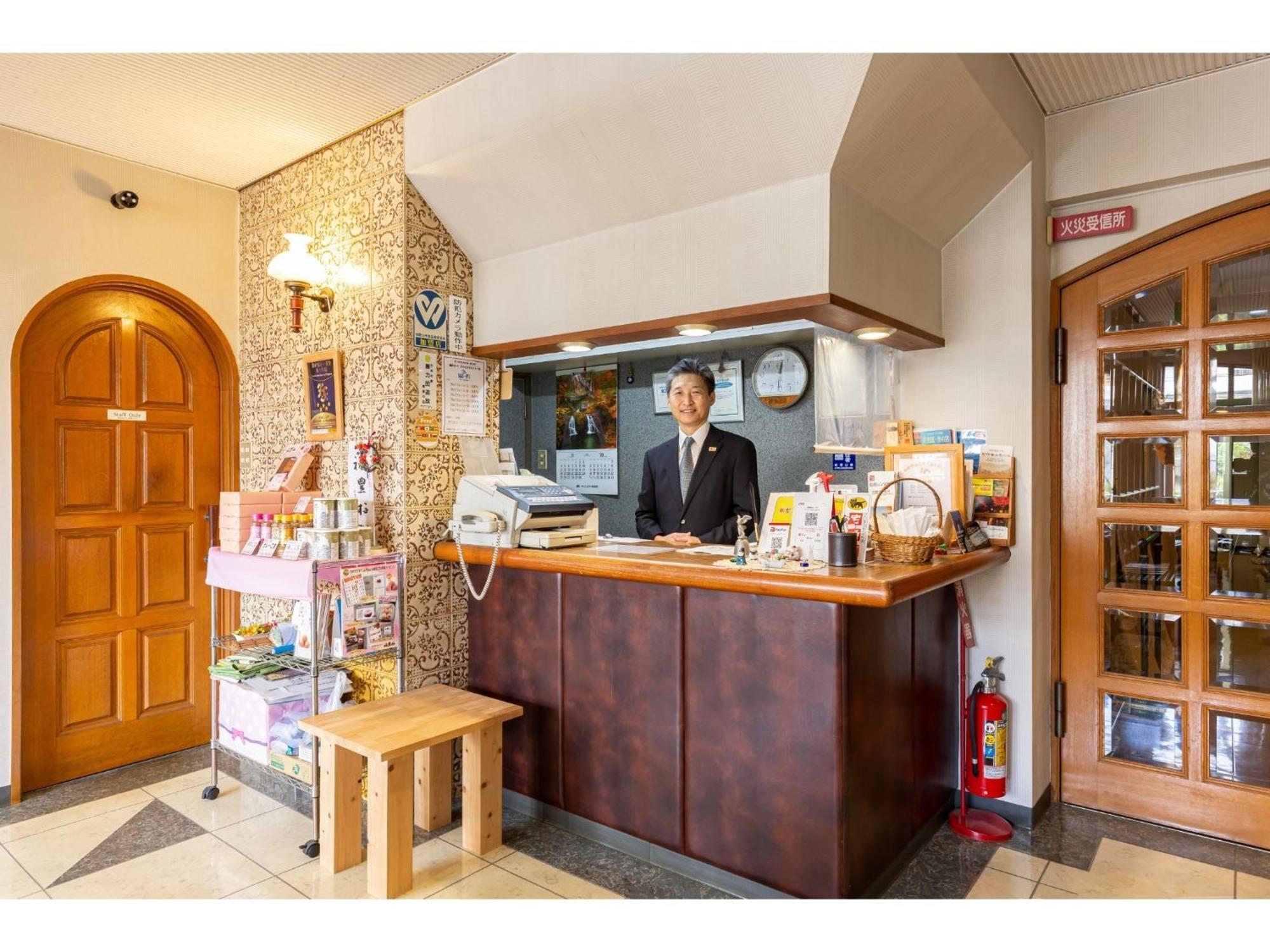 Business Hotel Katsuya - Vacation Stay 62170V Wakayama Exteriör bild